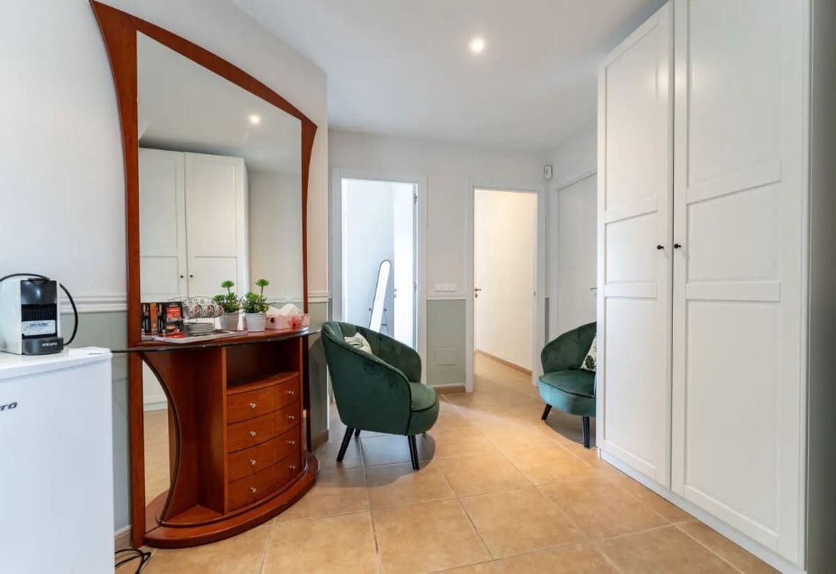 4 slaapkamer Villa te koop in Mijas Costa met zwembad garage - € 880.000 (Ref: 9279583)