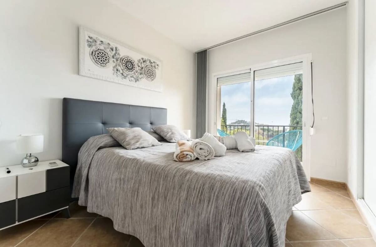 4 slaapkamer Villa te koop in Mijas Costa met zwembad garage - € 880.000 (Ref: 9279583)