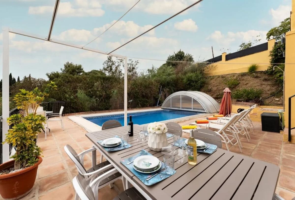 4 slaapkamer Villa te koop in Mijas Costa met zwembad garage - € 880.000 (Ref: 9279583)