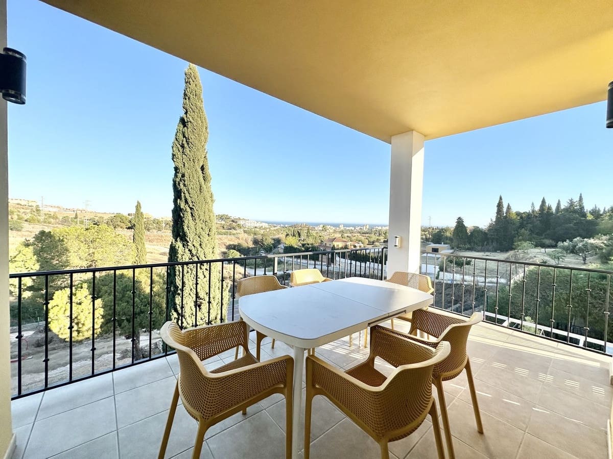 4 slaapkamer Villa te koop in Mijas Costa met zwembad garage - € 880.000 (Ref: 9279583)