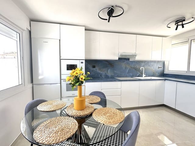 2 quarto Apartamento para venda em La Cala de Mijas, Mijas com piscina garagem - 375 000 € (Ref: 9287480)