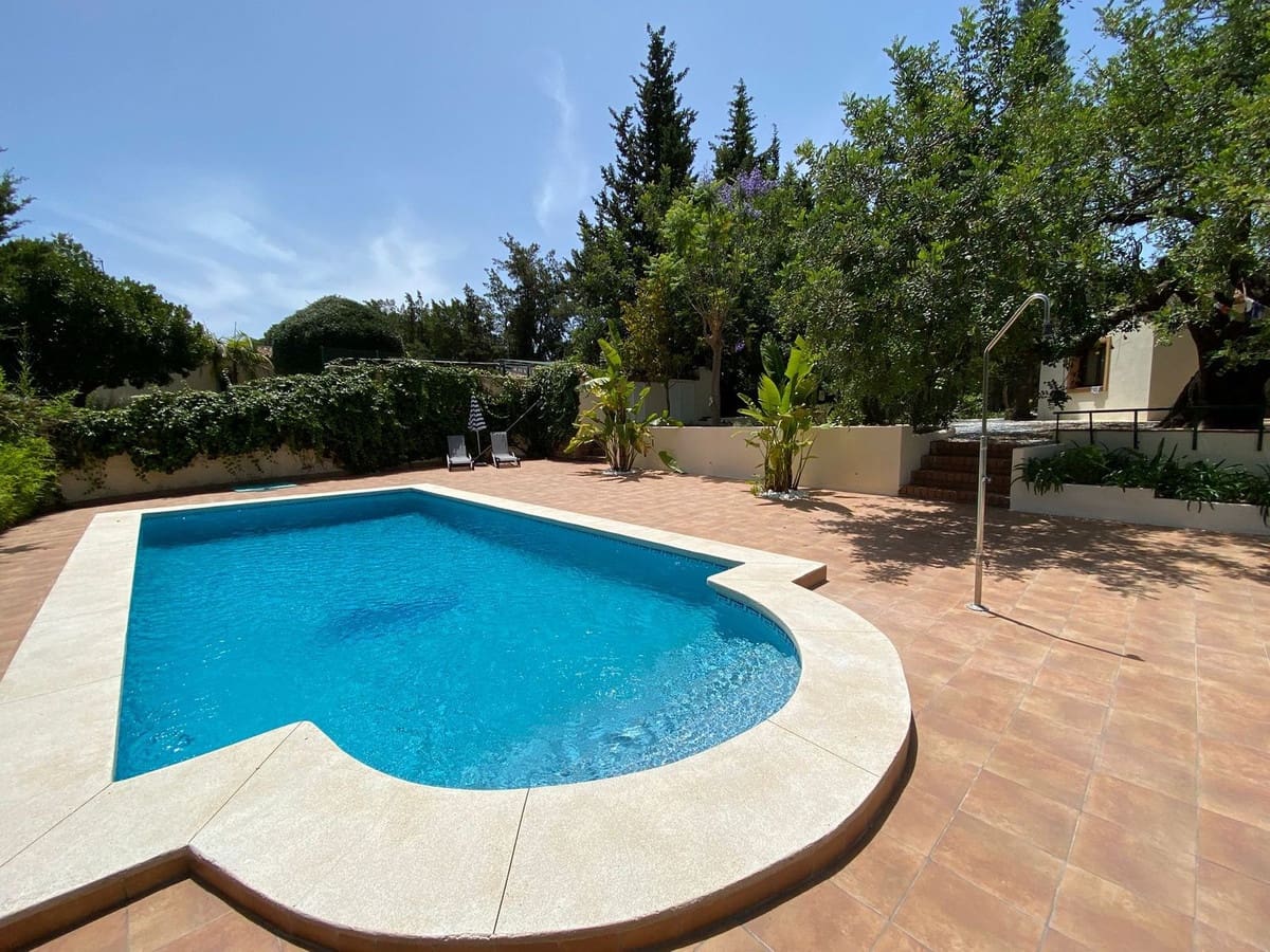 2 camera da letto Finca/Casa di Campagna in vendita in Estepona con piscina garage - 550.000 € (Rif: 9313988)