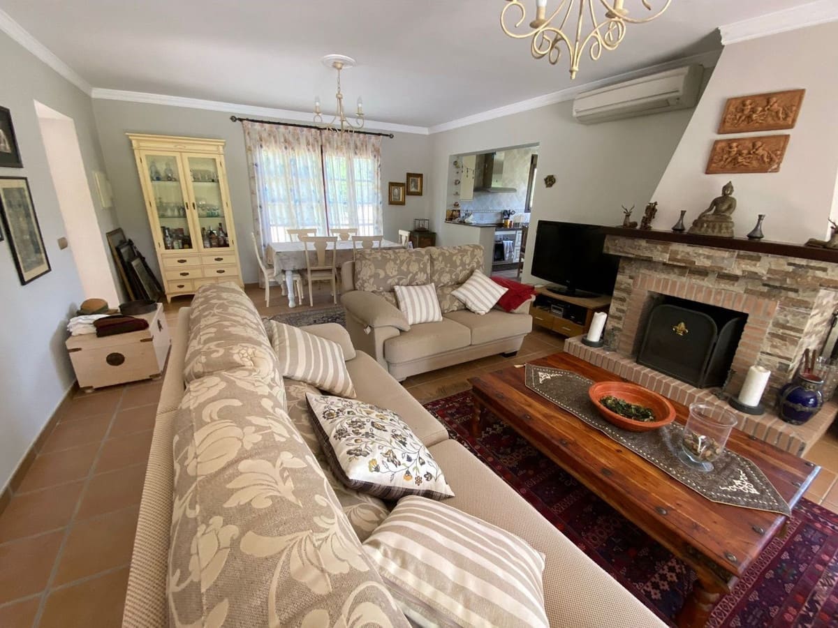 2 camera da letto Finca/Casa di Campagna in vendita in Estepona con piscina garage - 550.000 € (Rif: 9313988)