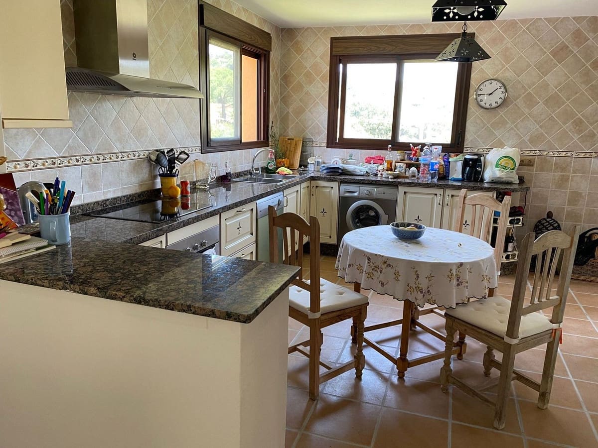 2 camera da letto Finca/Casa di Campagna in vendita in Estepona con piscina garage - 550.000 € (Rif: 9313988)