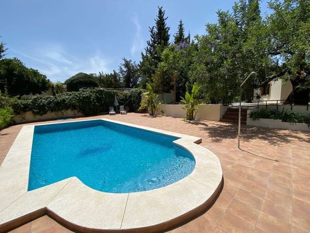 2 camera da letto Finca/Casa di Campagna in vendita in Estepona con piscina garage - 550.000 € (Rif: 9313988)