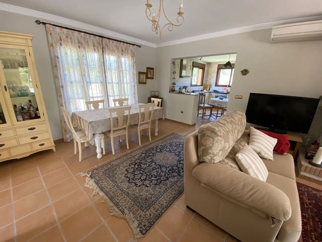 2 camera da letto Finca/Casa di Campagna in vendita in Estepona con piscina garage - 550.000 € (Rif: 9313988)