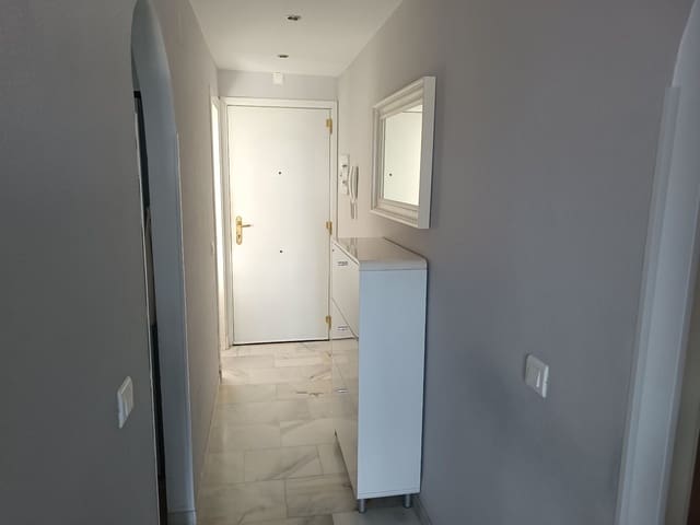 2 bedroom Penthouse for sale in Riviera del Sol, Mijas with pool garage - € 434,000 (Ref: 9319918)