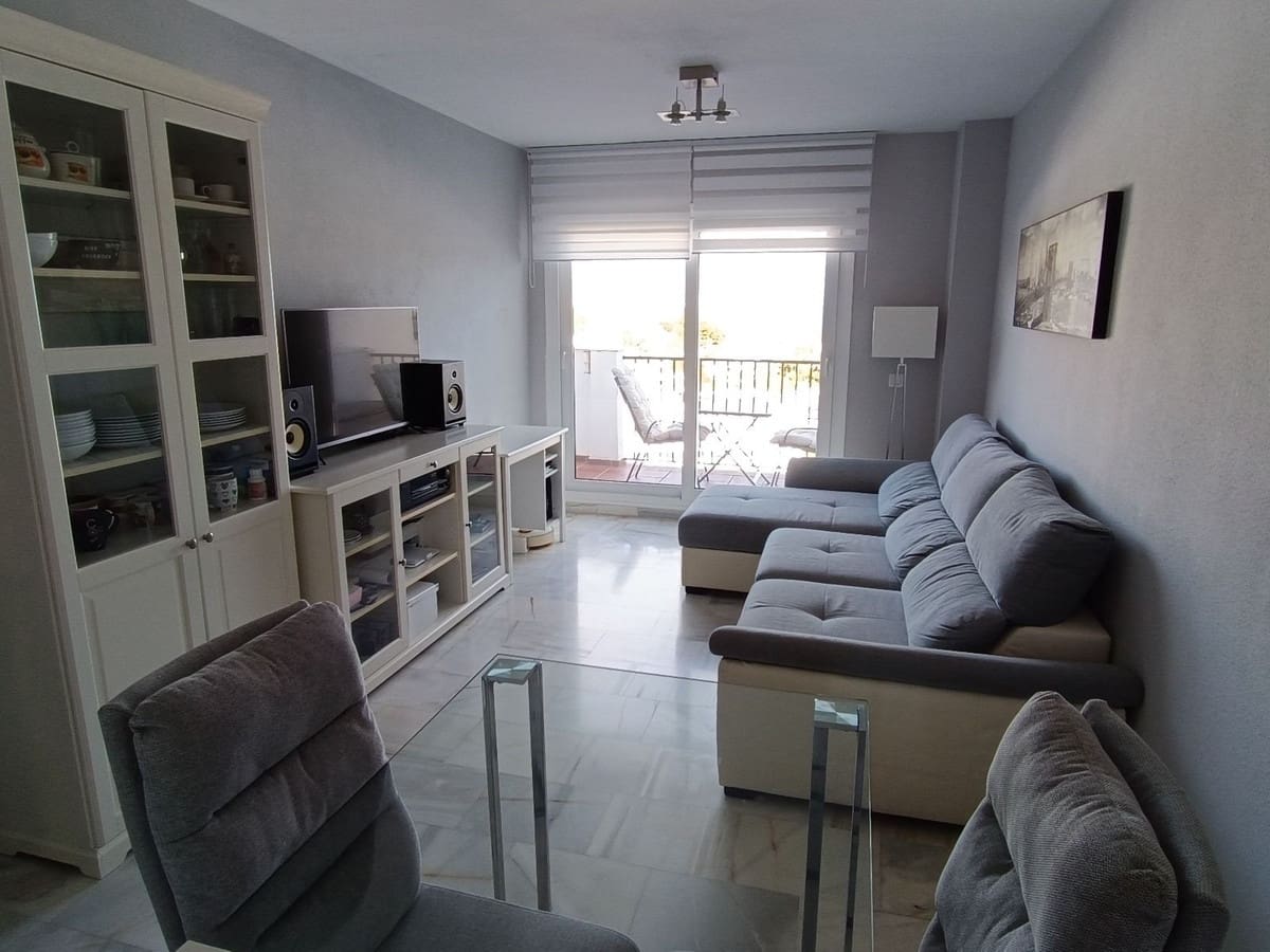 2 soverom Penthouse til salgs i Riviera del Sol med svømmebasseng garasje - € 434 000 (Ref: 9319918)