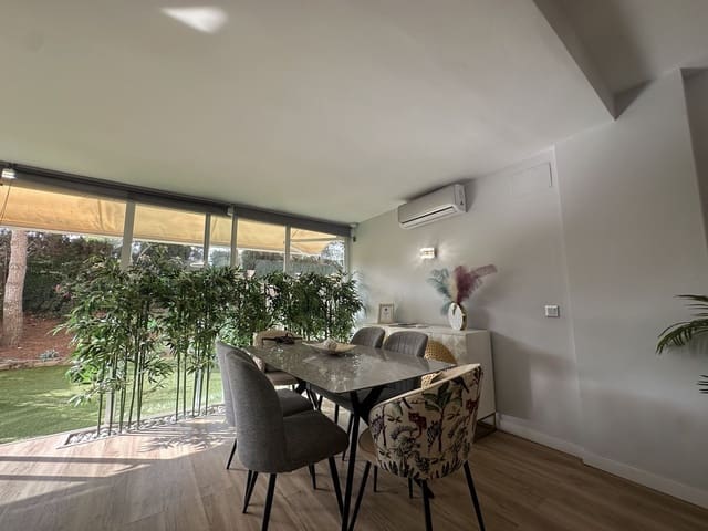 2 soveværelse Lejlighed til salg i Calahonda, Mijas med swimmingpool - € 319.000 (Ref: 9325412)