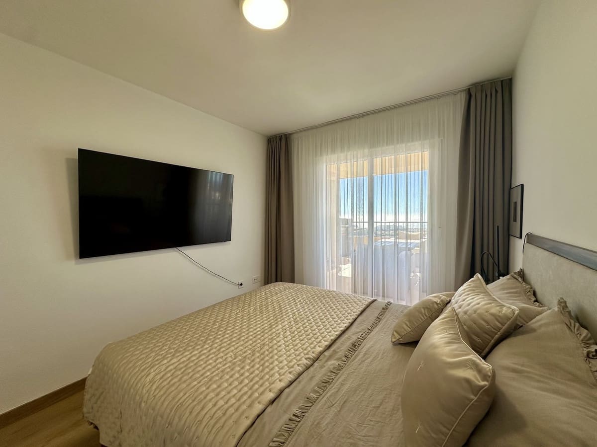 2 sypialnia Apartament na sprzedaż w Riviera del Sol z basenem garażem - 449 000 € (Ref: 9329842)