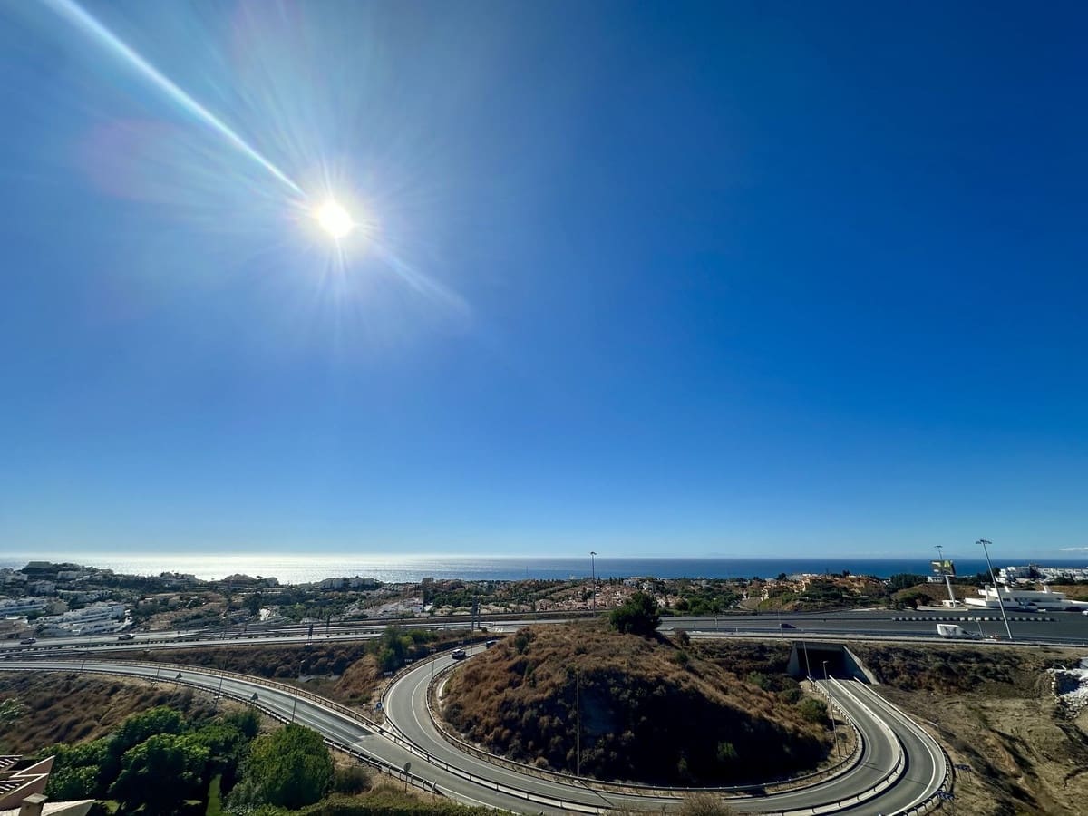 2 sypialnia Apartament na sprzedaż w Riviera del Sol z basenem garażem - 449 000 € (Ref: 9329842)