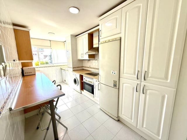 2 bedroom Apartment for sale in La Cala de Mijas, Mijas with pool garage - € 340,000 (Ref: 9335540)