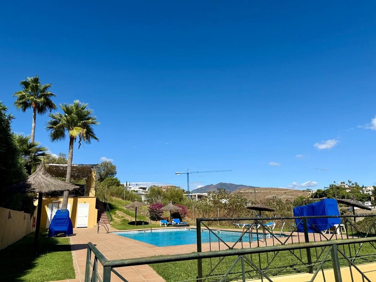 2 bedroom Apartment for sale in La Cala de Mijas with pool garage - € 340,000 (Ref: 9335540)
