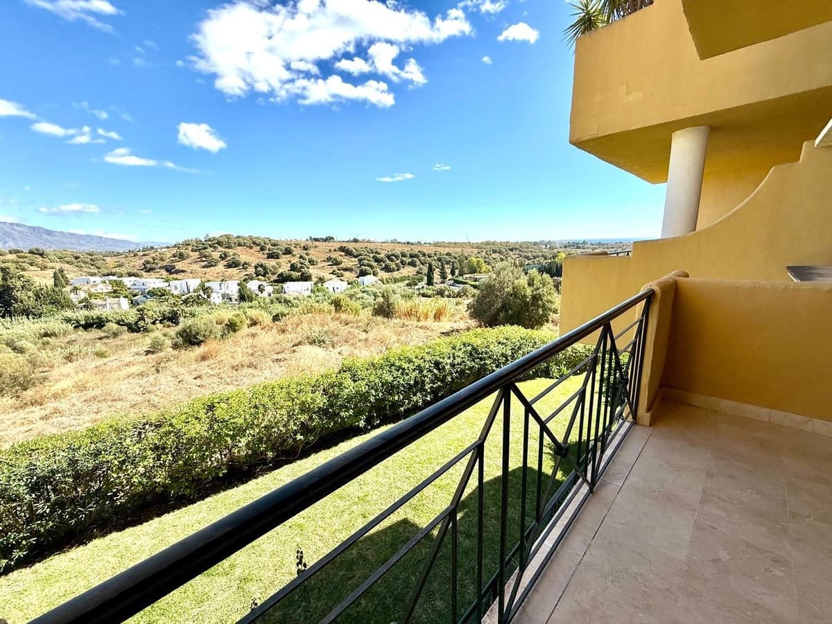 2 bedroom Apartment for sale in La Cala de Mijas with pool garage - € 340,000 (Ref: 9335540)