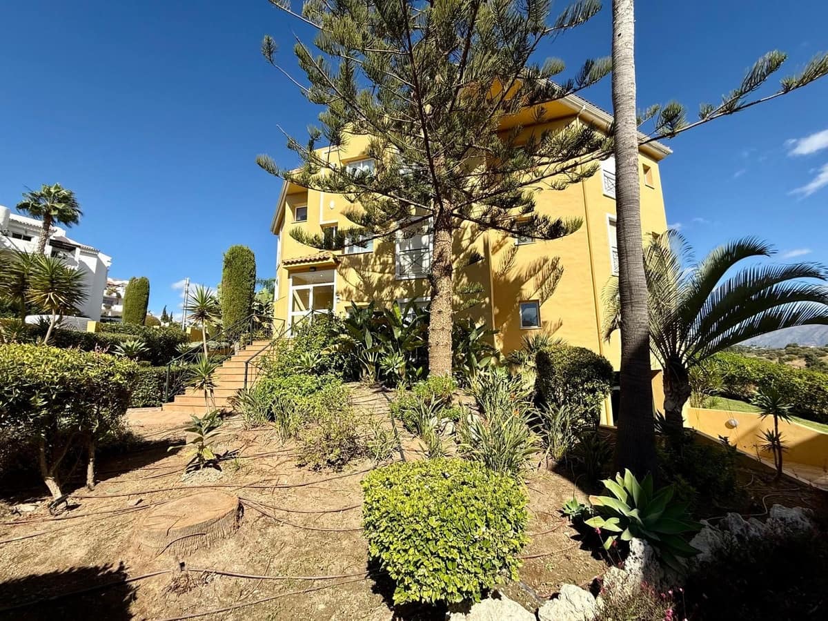 2 bedroom Apartment for sale in La Cala de Mijas with pool garage - € 340,000 (Ref: 9335540)