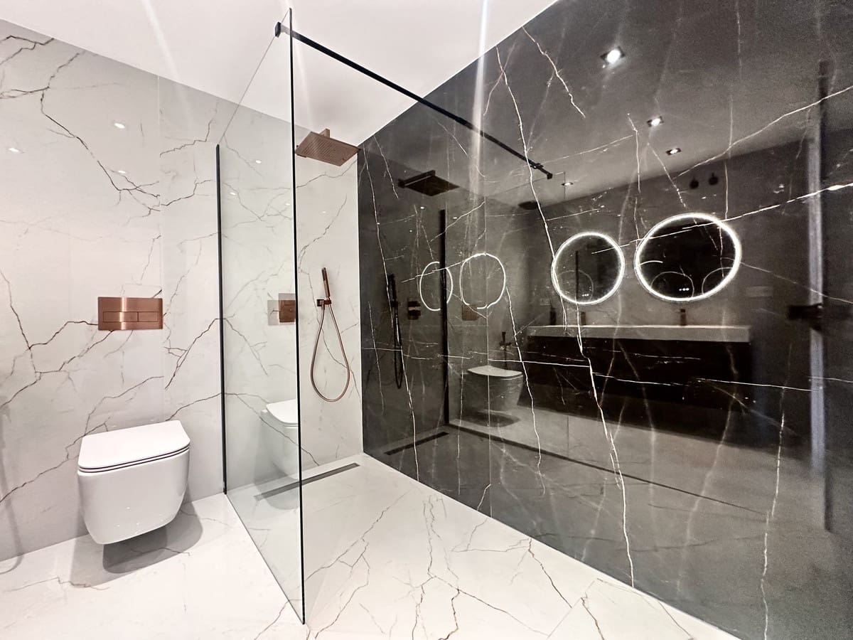 3 bedroom Apartment for sale in Marbella with pool garage - € 1,299,000 (Ref: 9337097)