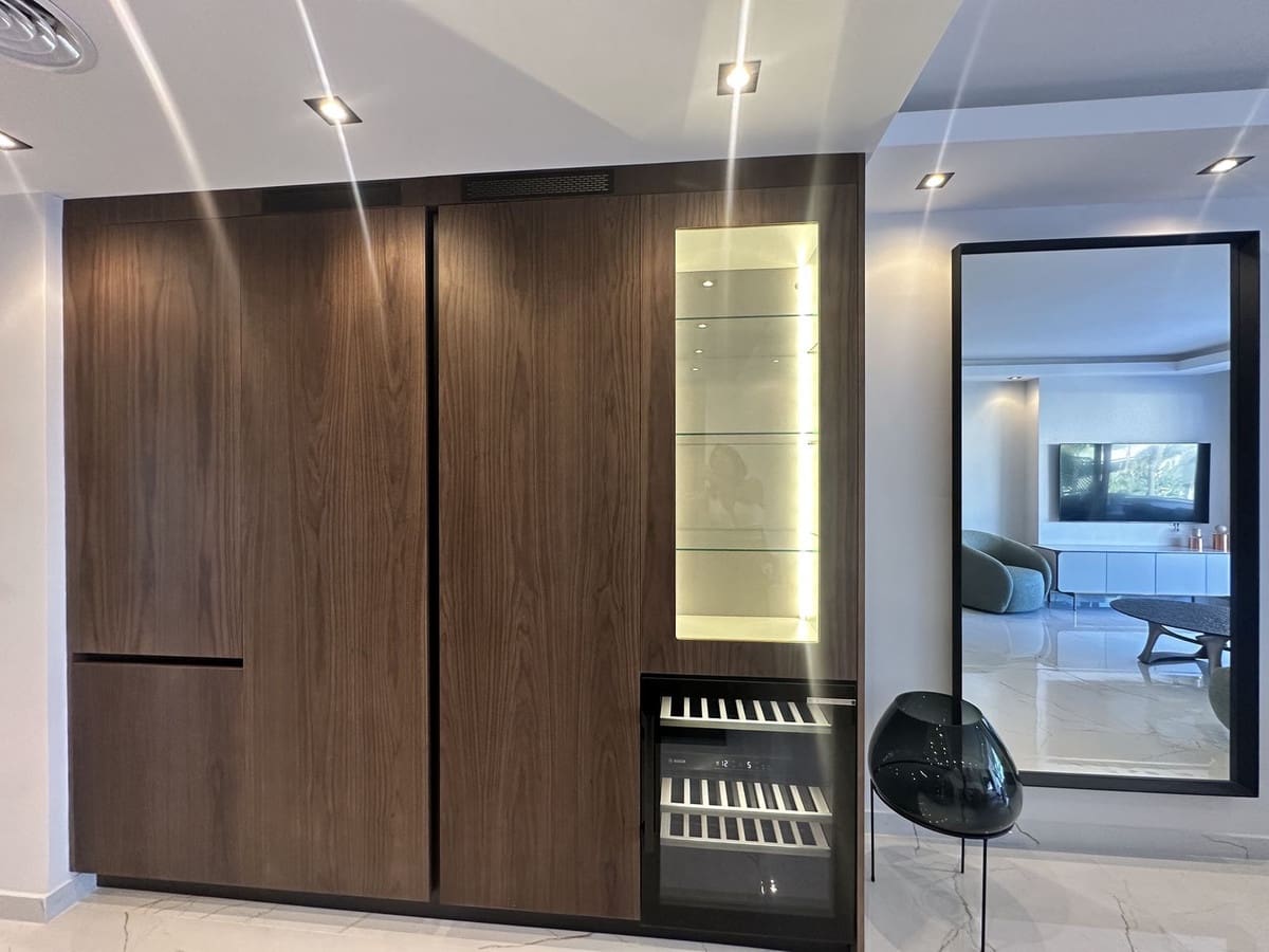 3 sypialnia Apartament na sprzedaż w Marbella z basenem garażem - 1 299 000 € (Ref: 9337097)