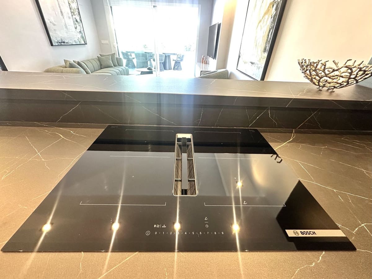 3 Zimmer Apartment zu verkaufen in Marbella mit Pool Garage - 1.299.000 € (Ref: 9337097)