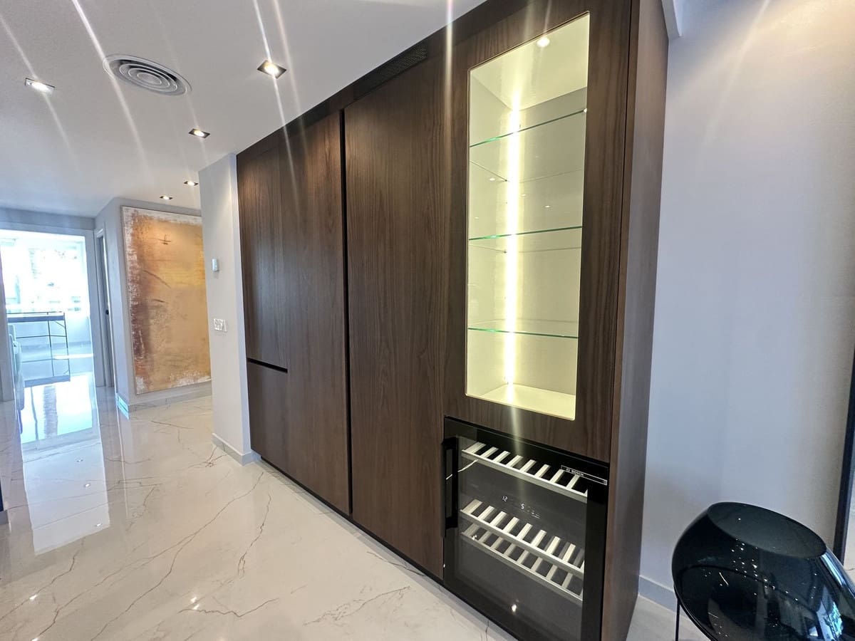 3 Zimmer Apartment zu verkaufen in Marbella mit Pool Garage - 1.299.000 € (Ref: 9337097)