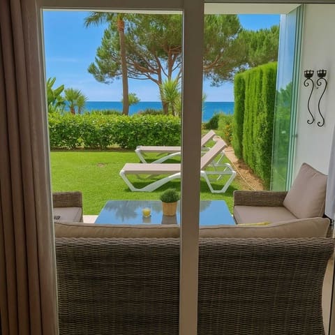 2 Zimmer Strandapartment zu verkaufen in Calahonda, Mijas mit Pool Garage - 848.500 € (Ref: 9346582)