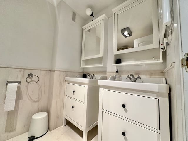 2 Zimmer Strandapartment zu verkaufen in Calahonda, Mijas mit Pool Garage - 848.500 € (Ref: 9346582)