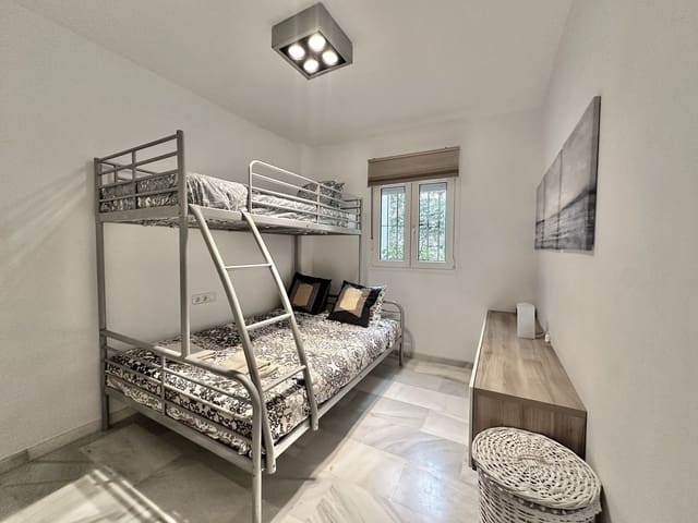 2 Zimmer Strandapartment zu verkaufen in Calahonda, Mijas mit Pool Garage - 848.500 € (Ref: 9346582)