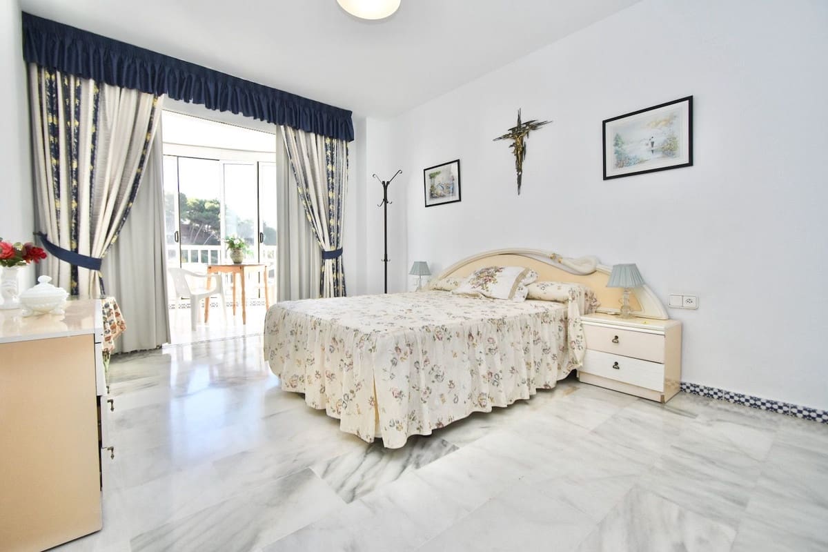3 camera da letto Appartamento sulla Spiaggia in vendita in Fuengirola con piscina garage - 625.000 € (Rif: 9346583)