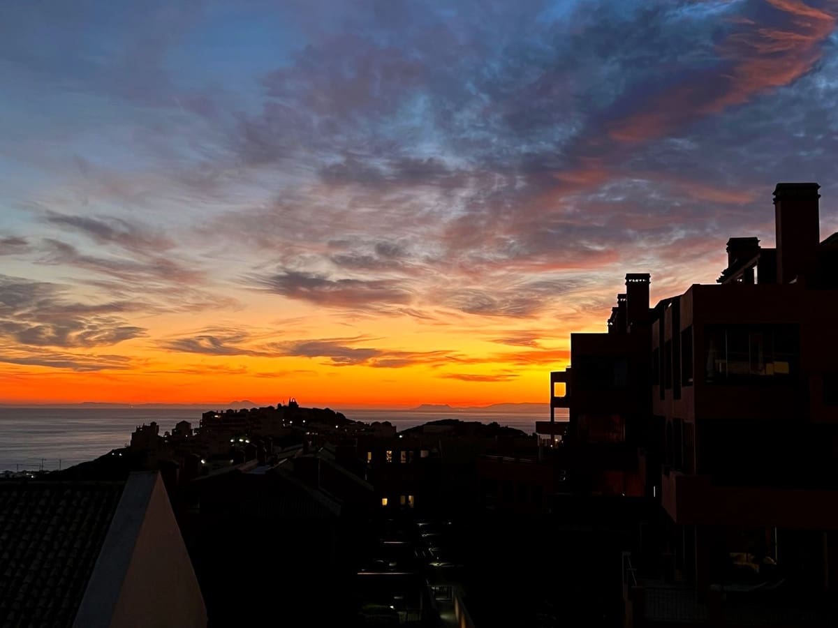 3 Zimmer Penthouse zu verkaufen in Calahonda mit Pool Garage - 475.000 € (Ref: 9374741)