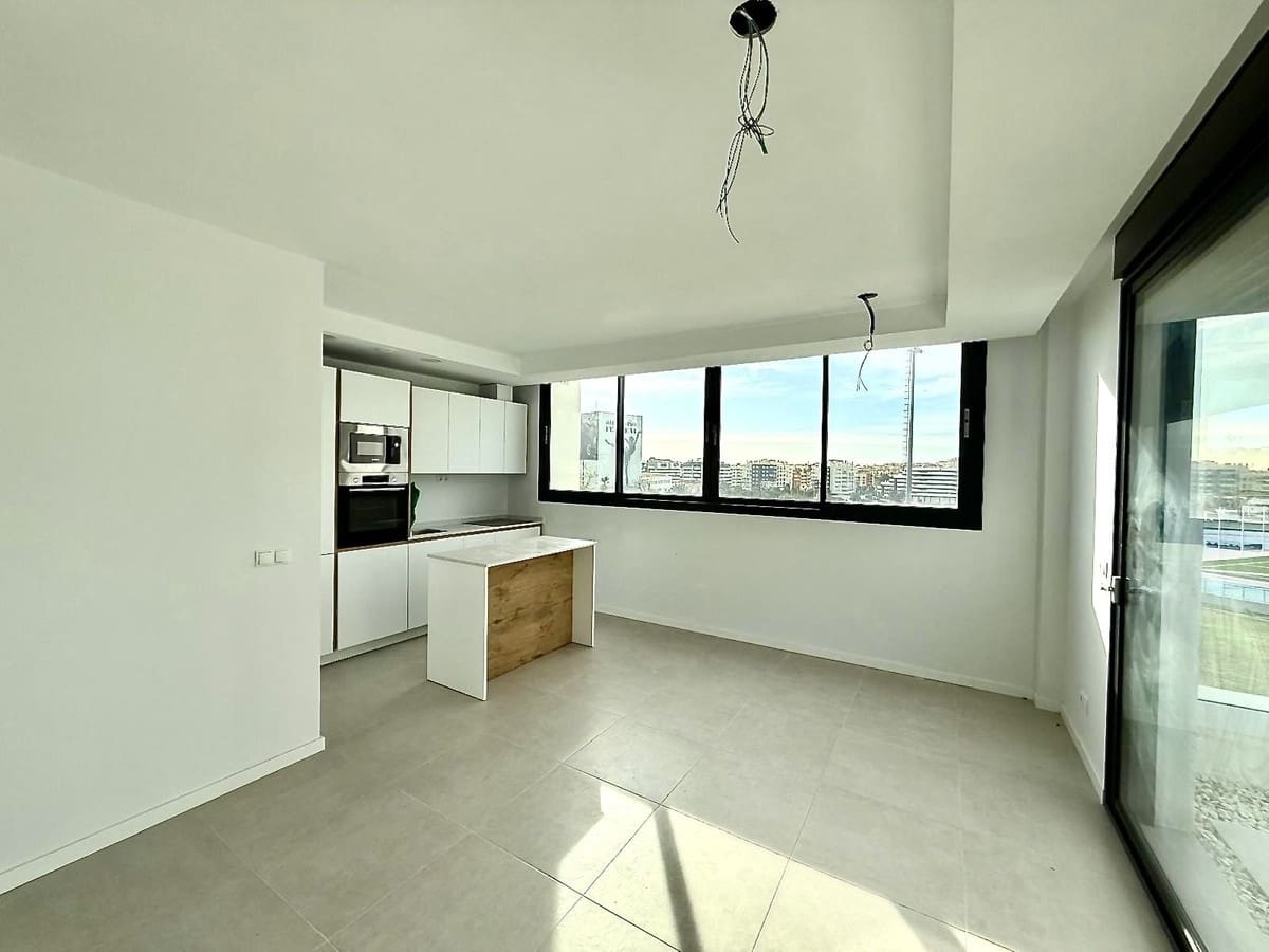 2 sovrum Lägenhet till salu i Estepona med pool garage - 510 000 € (Ref: 9399888)