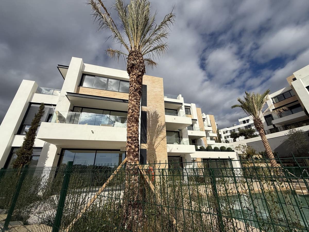 2 sovrum Lägenhet till salu i Estepona med pool garage - 510 000 € (Ref: 9399888)