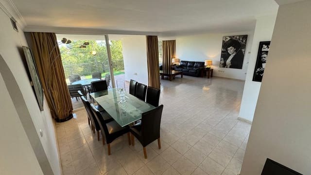 3 makuuhuone Huoneisto myytävänä paikassa Riviera del Sol, Mijas mukana uima-altaan 
autotalli - 875 000 € (Ref: 9428245)