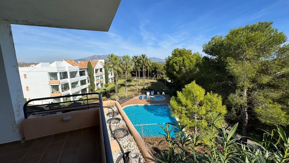 3 makuuhuone Huoneisto myytävänä paikassa Riviera del Sol mukana uima-altaan 
autotalli - 875 000 € (Ref: 9428245)