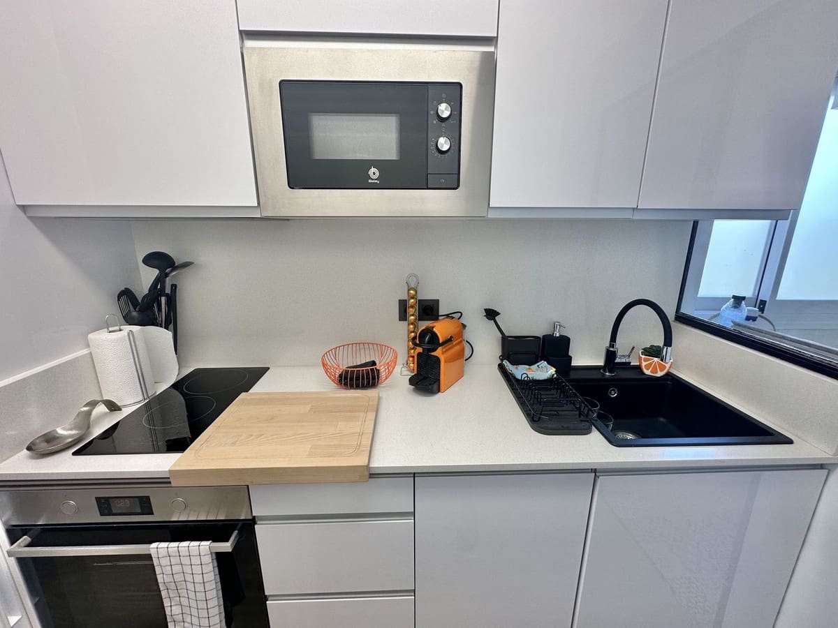 Apartamento de 2 habitaciones en Calahonda en venta con piscina - 375.000 € (Ref: 9442828)