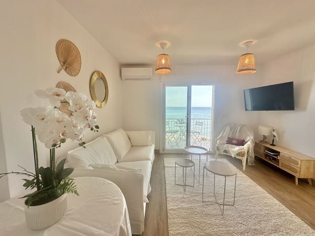 Apartamento de 2 habitaciones en Calahonda, Mijas en venta con piscina - 375.000 € (Ref: 9442828)