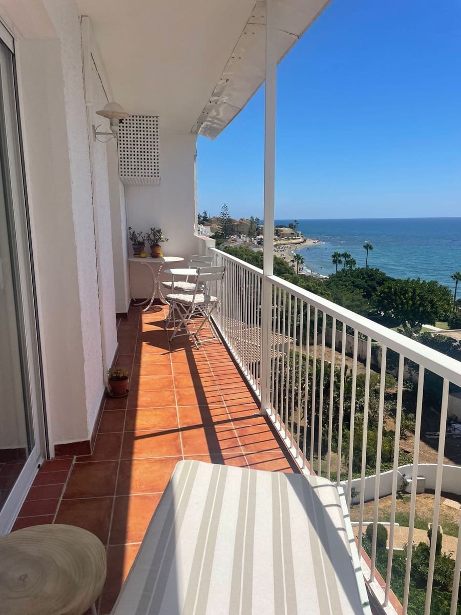 Apartamento de 2 habitaciones en Calahonda en venta con piscina - 375.000 € (Ref: 9442828)