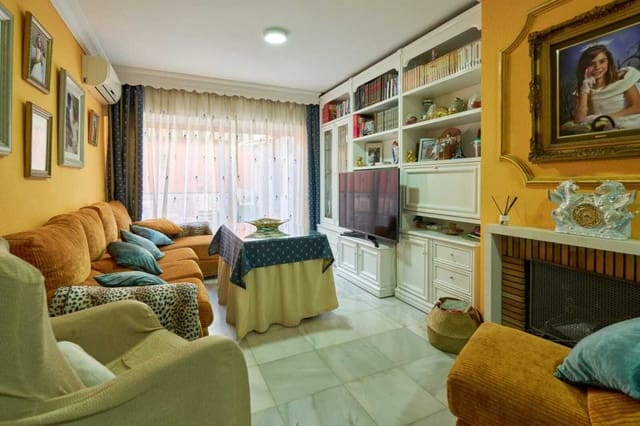 6 sovrum Hus till salu i La Cala de Mijas, Mijas med garage - 796 000 € (Ref: 9517944)