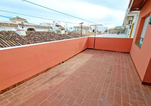 6 bedroom Townhouse for sale in La Cala de Mijas, Mijas with garage - € 796,000 (Ref: 9517944)