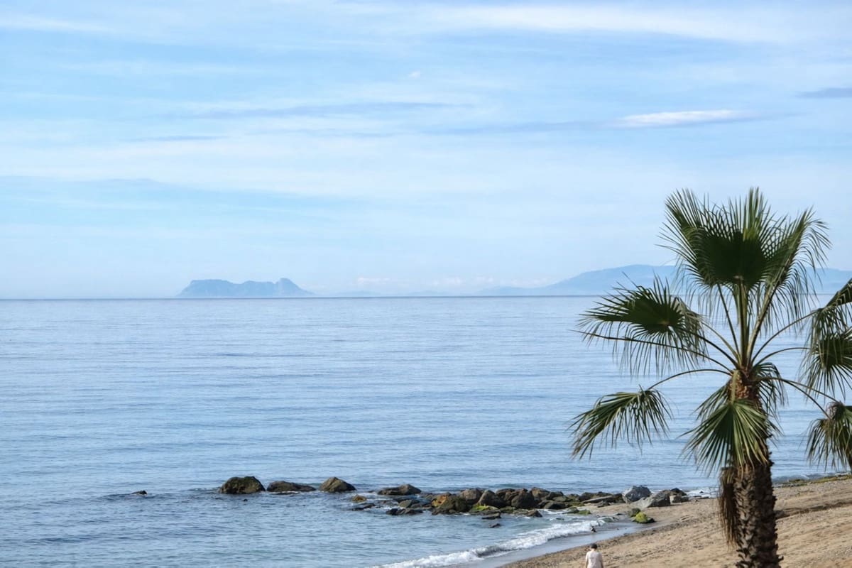 2 bedroom Townhouse for sale in Marbella - € 590,000 (Ref: 9529111)