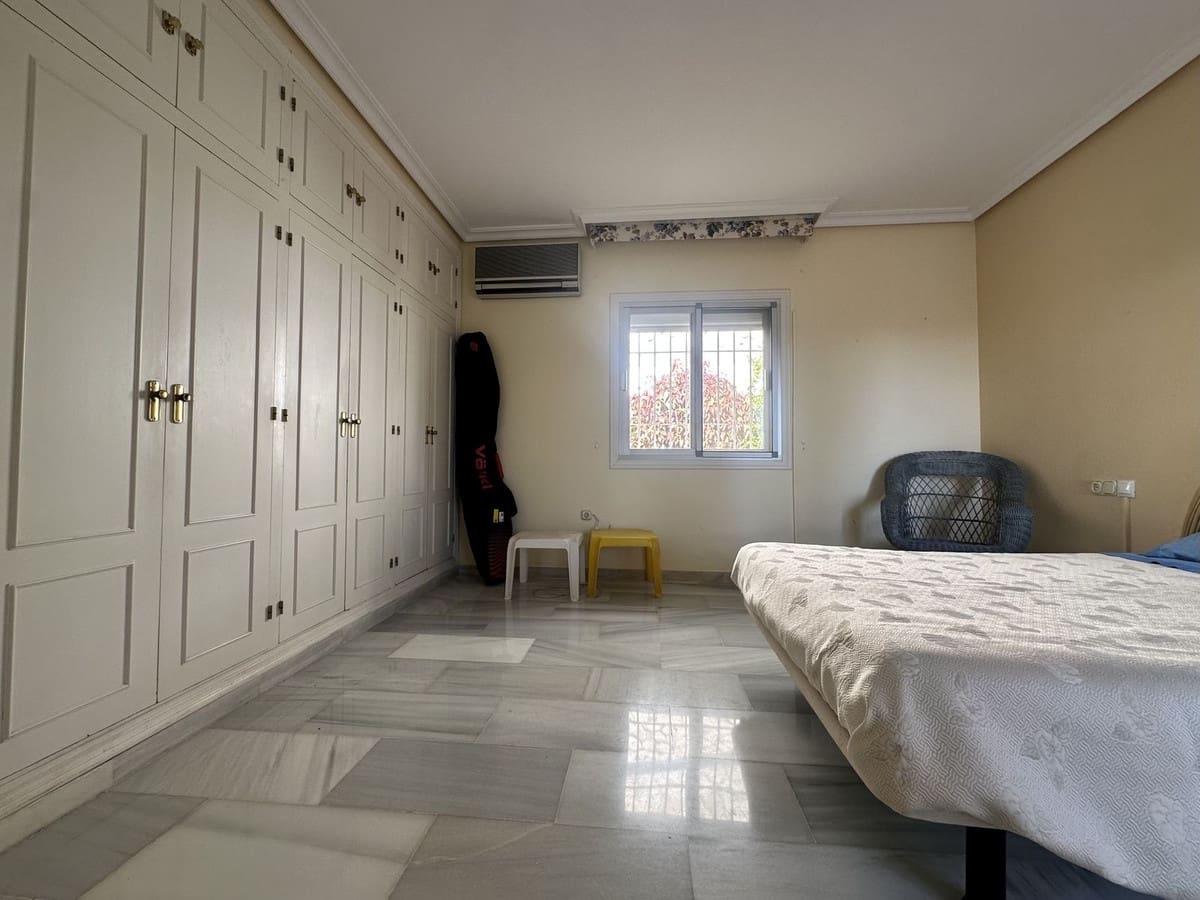 3 camera da letto Villa in vendita in Riviera del Sol con piscina garage - 1.000.000 € (Rif: 9533466)