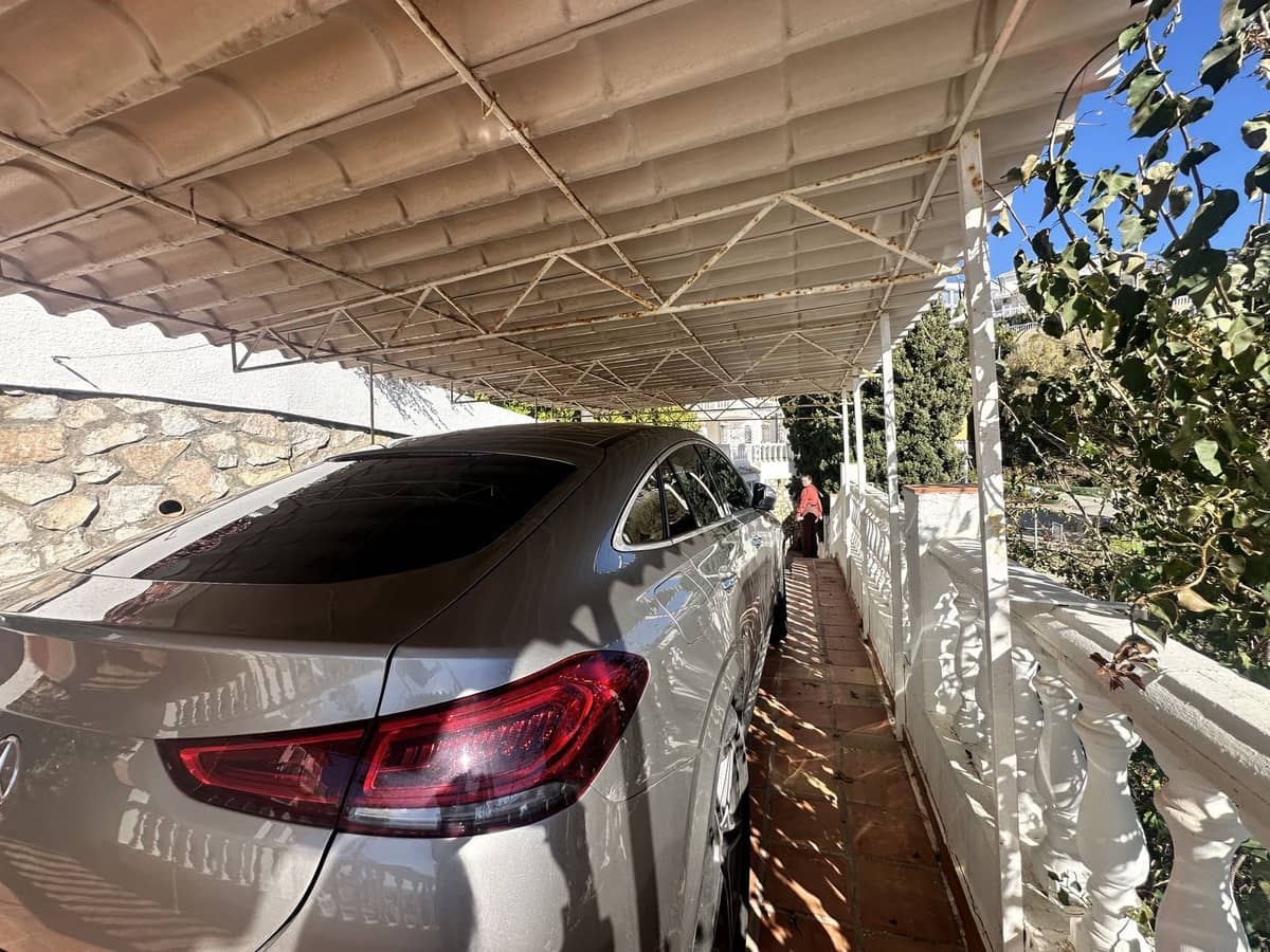 3 bedroom Villa for sale in Riviera del Sol with pool garage - € 1,000,000 (Ref: 9533466)