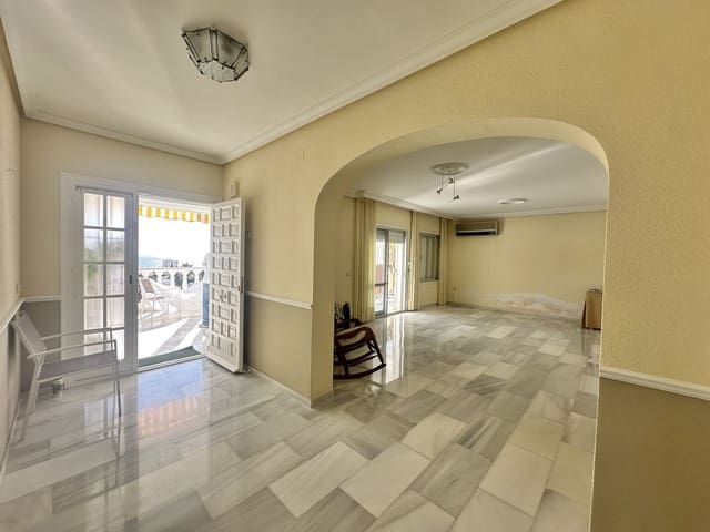 3 soverom Villa til salgs i Riviera del Sol, Mijas med svømmebasseng garasje - € 920 000 (Ref: 9533466)