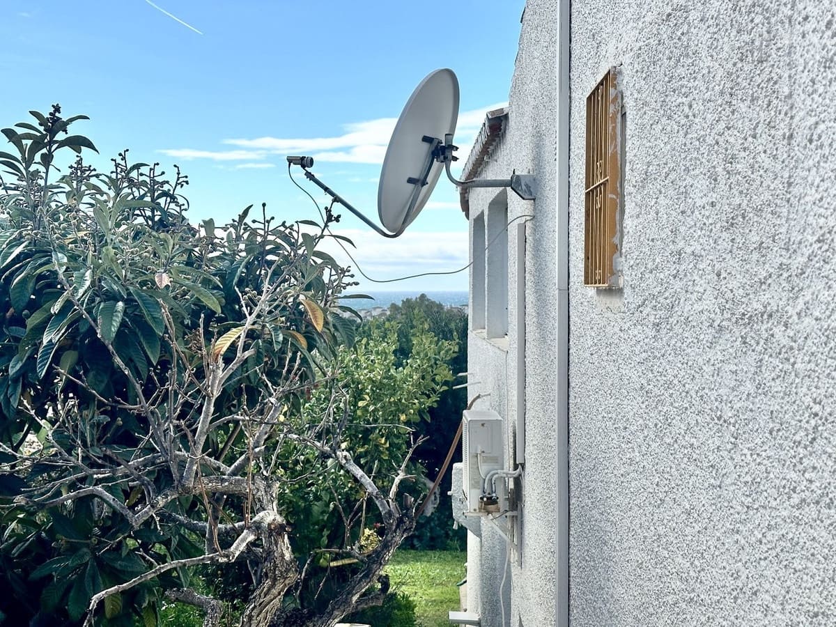 3 soverom Villa til salgs i Calahonda med svømmebasseng garasje - € 650 000 (Ref: 9540682)