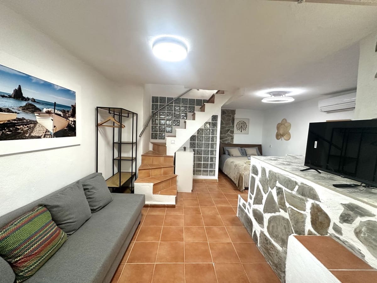 2 bedroom Beach Apartment for sale in Calahonda - € 275,000 (Ref: 9562271)