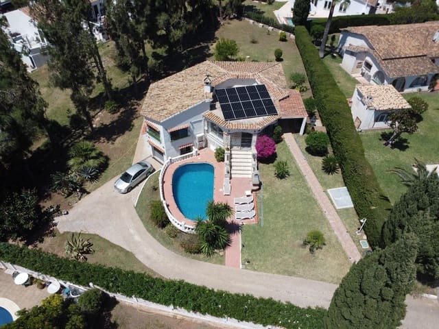 3 sovrum Villa till salu i El Chaparral, Mijas med pool garage - 950 000 € (Ref: 9578037)