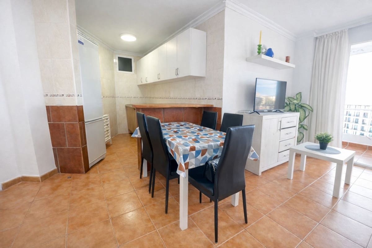 2 Zimmer Strandapartment zu verkaufen in Benalmadena mit Pool Garage - 437.000 € (Ref: 9585070)