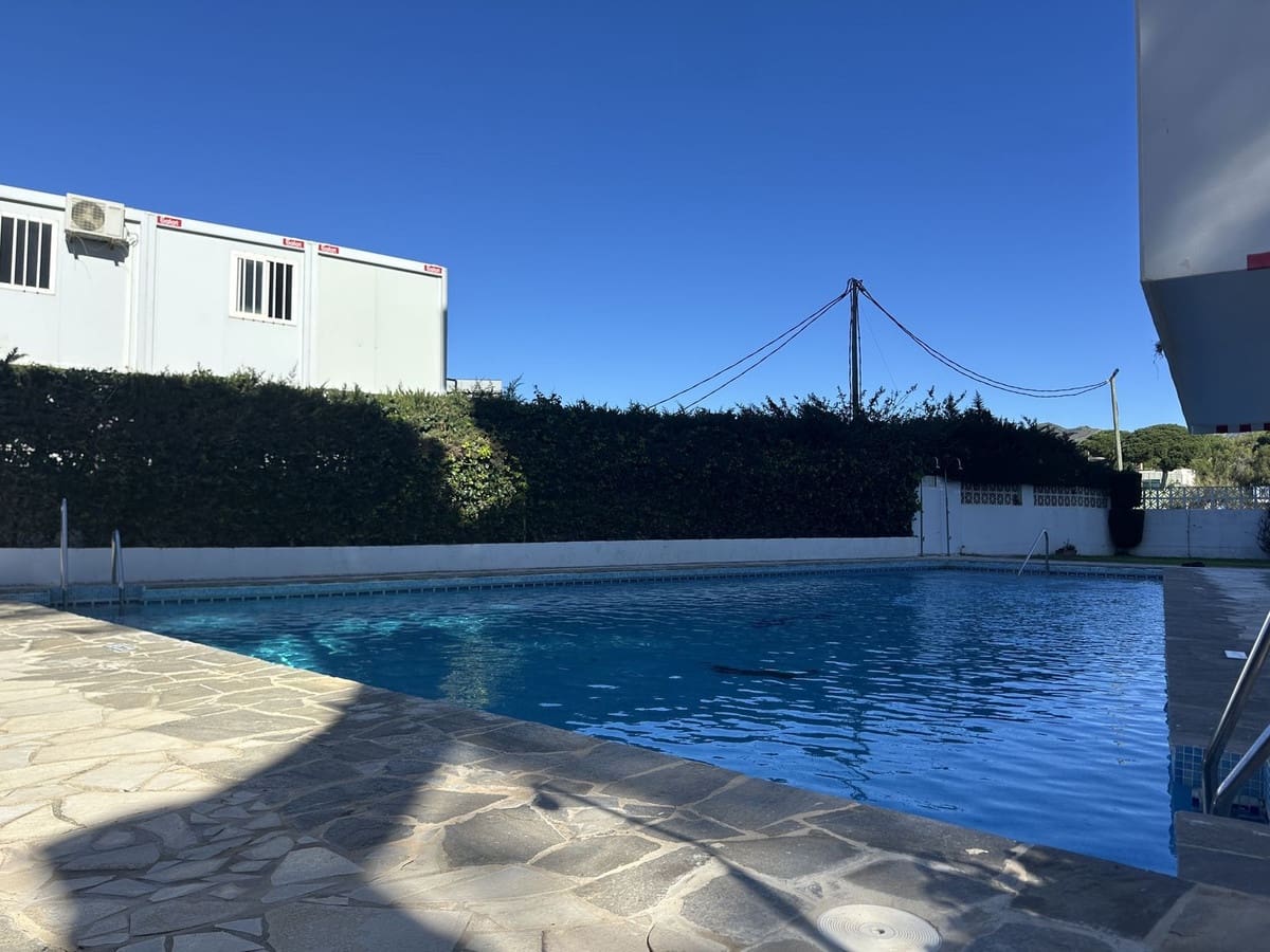 1 bedroom Beach Apartment for sale in Las Chapas with pool - € 212,000 (Ref: 9614626)