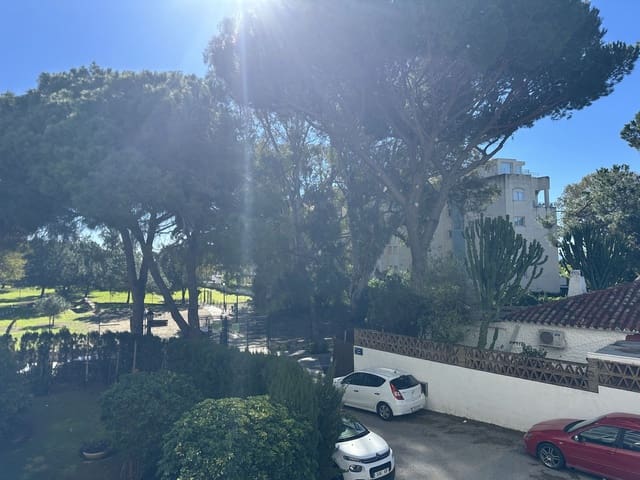 1 sovrum Strandlägenhet till salu i Las Chapas, Marbella med pool - 210 000 € (Ref: 9614626)