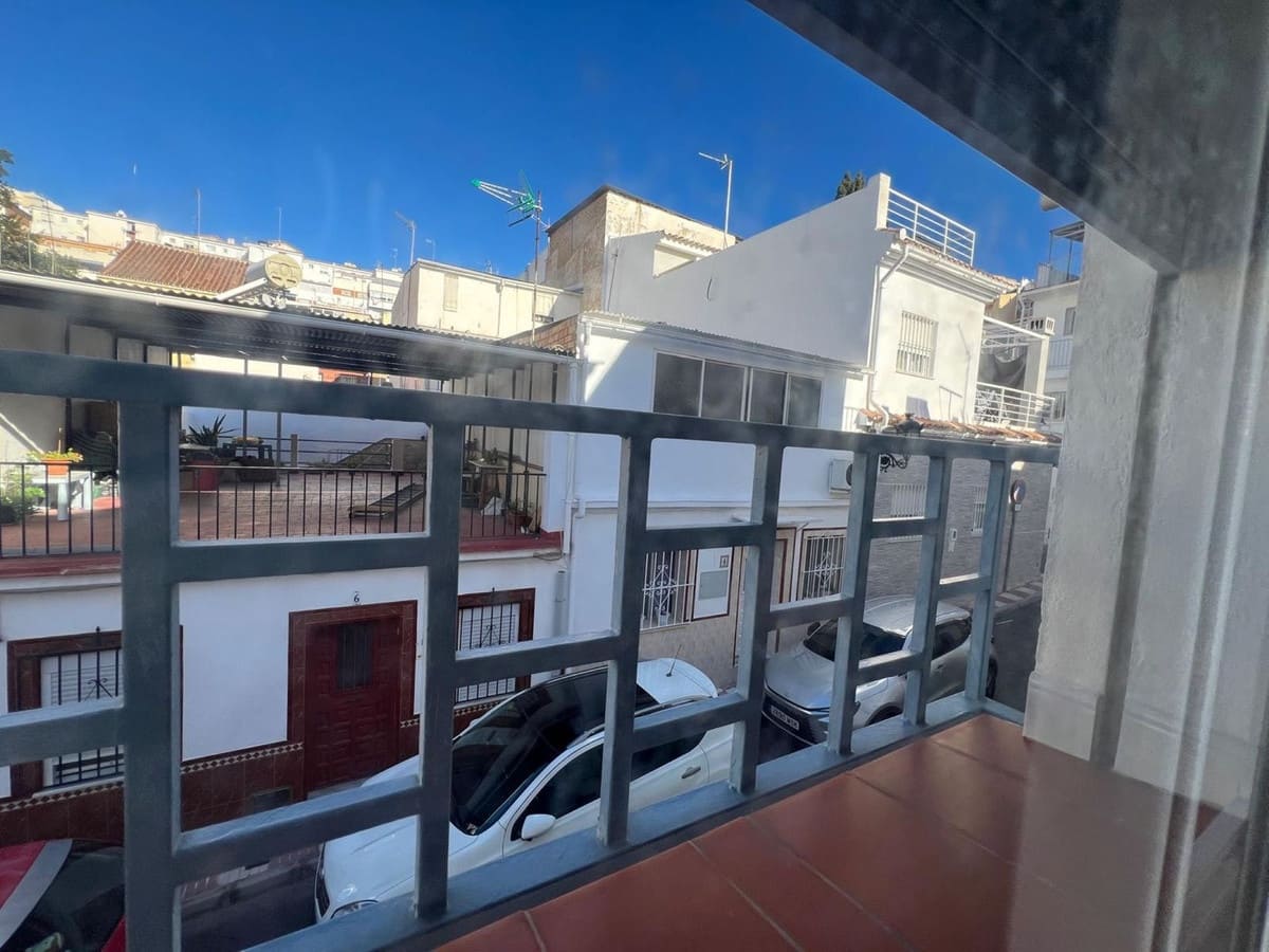 3 bedroom Townhouse for sale in Benalmadena - € 255,000 (Ref: 9620749)