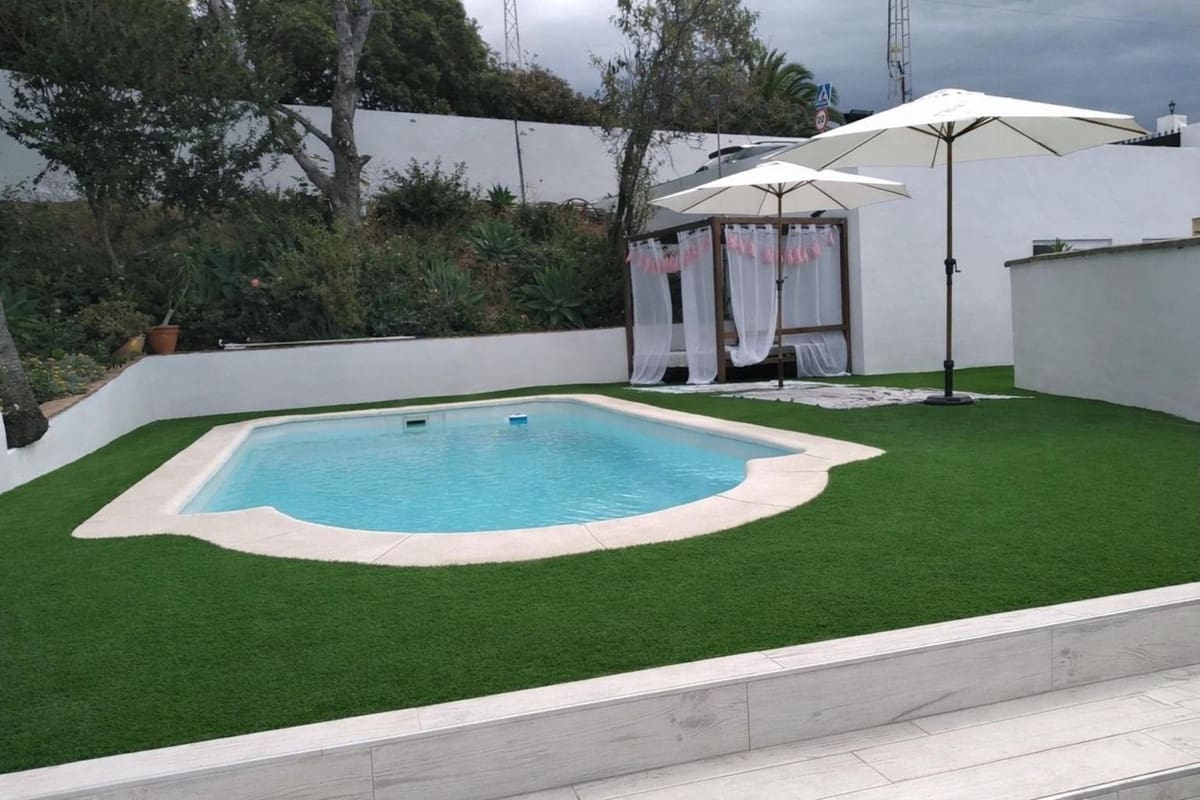 3 sypialnia Willa na sprzedaż w La Cala de Mijas z basenem garażem - 749 000 € (Ref: 9655993)