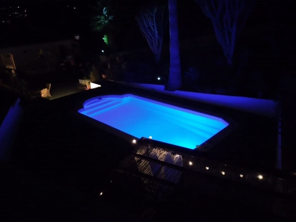 3 sypialnia Willa na sprzedaż w La Cala de Mijas z basenem garażem - 749 000 € (Ref: 9655993)